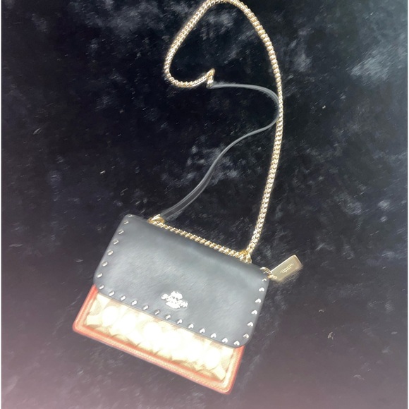 Brand new. Never used . Gorgeous Coach studded monogram multi color bag - Picture 2 of 16